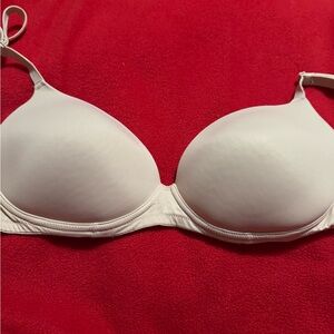 PINK Victoria's Secret White Bra